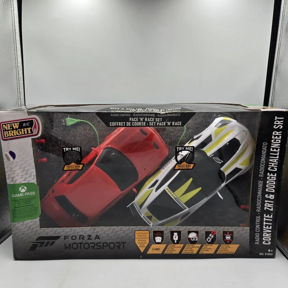 New Bright RC 2 Cars Forza Motorsport Dodge Challenger & Corvette New Race Set